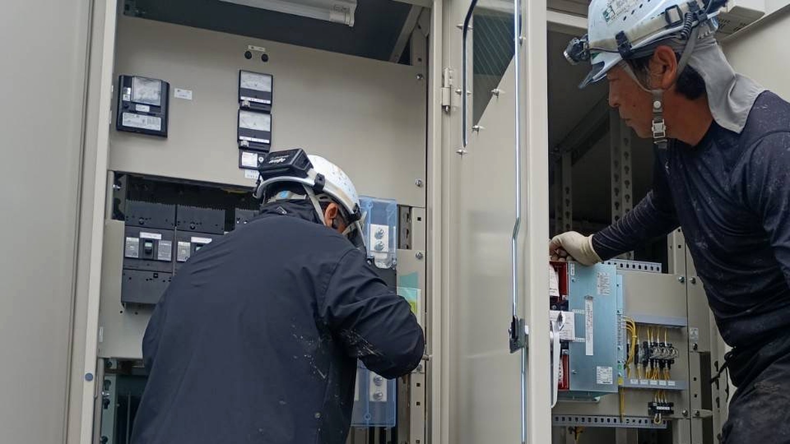 KRI株式会社 高圧受変電設備の電気工事スタッフ